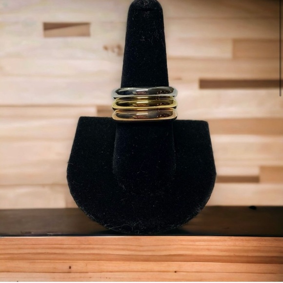 Silver and Gold Textured Rings Collection - Picture 3 of 3